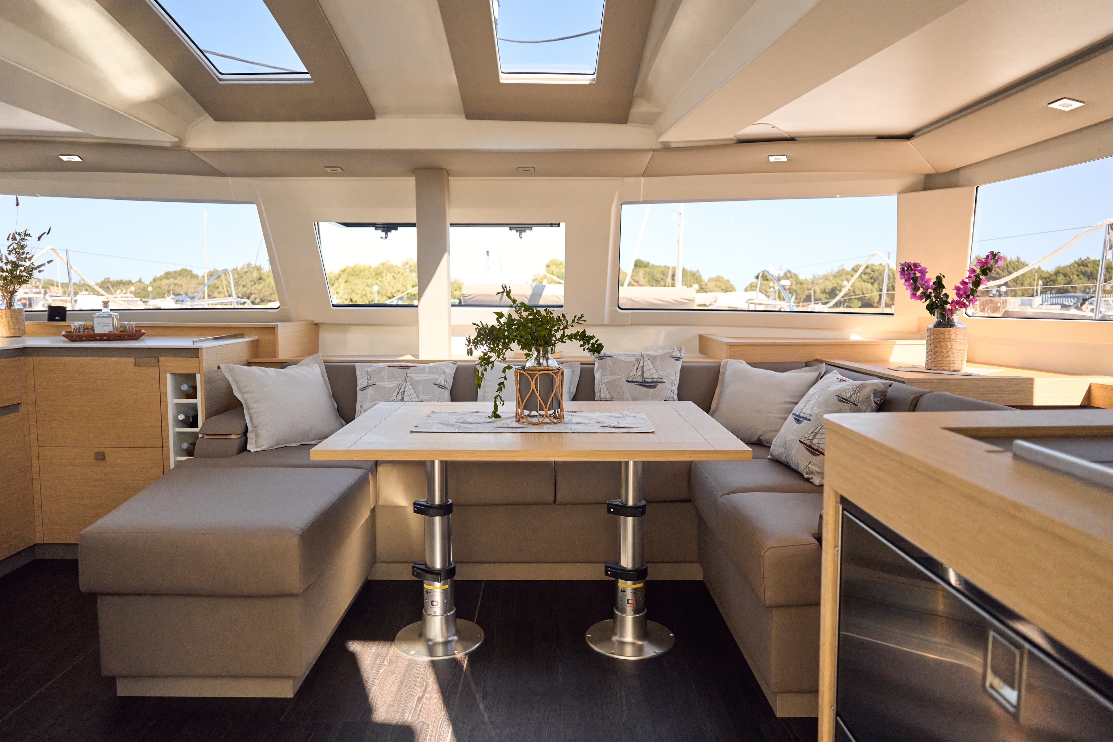 Sargon catamaran detail - Image 12