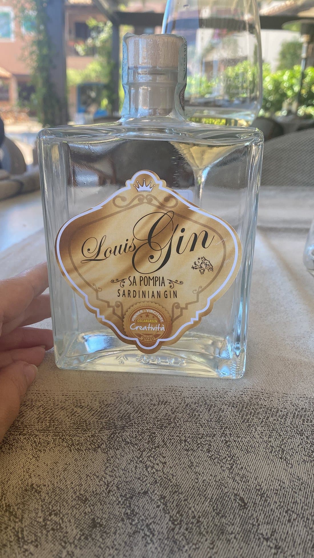 Pentumas Restaurant - Image 5