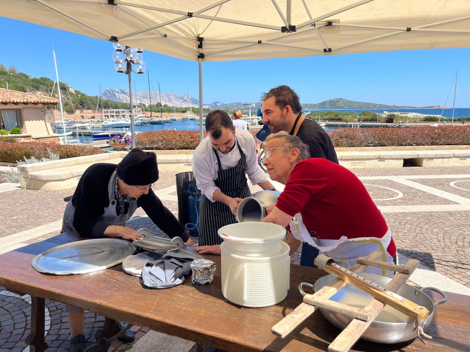 Pentumas Restaurant - Image 7